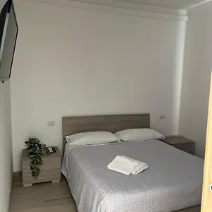 Apt. N. 5 Appartamento Milano